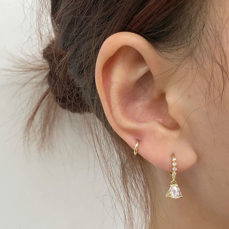 Anting-anting berkilau kualita - Flower Wall Panel ulasan dan harga